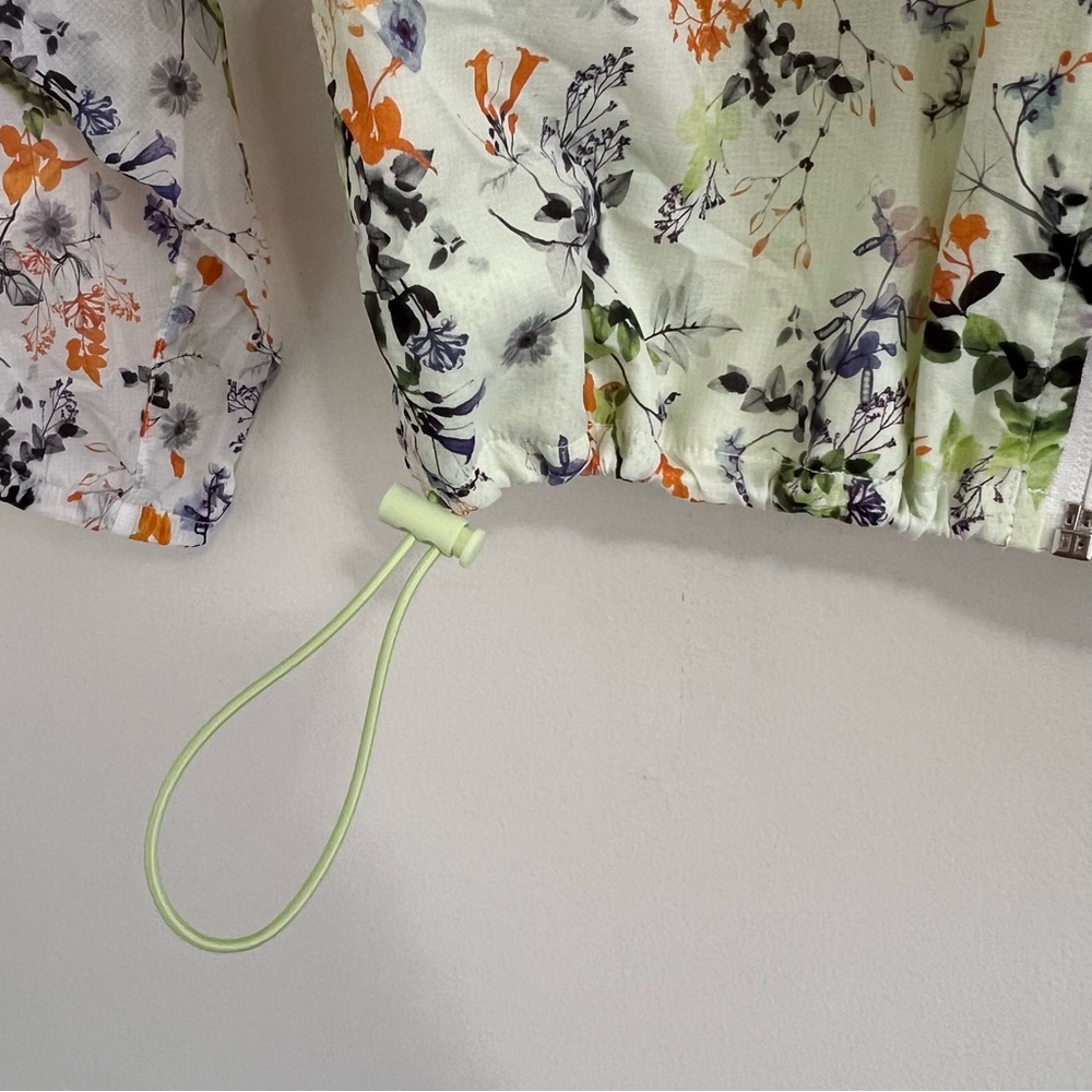 Stori Bloom Light Rise Jacket - Picture 12 of 14